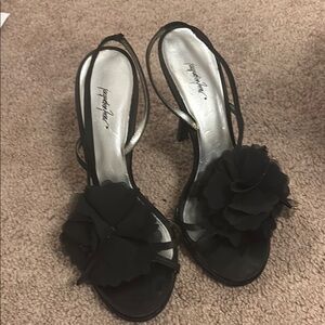 Elegant Black Heels with Floral Accent